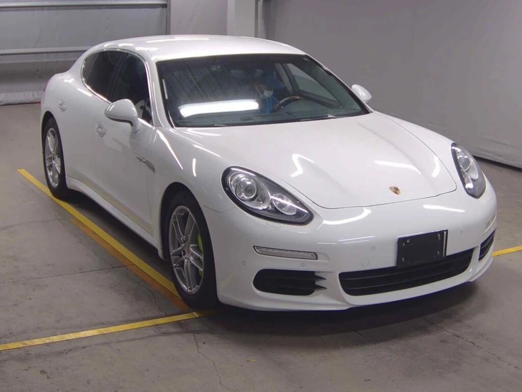 2015 PORSCHE PANAMERA 5D S E-HYBRID